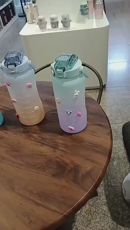 HydraTrack™ 2L Water Bottle how to use video 