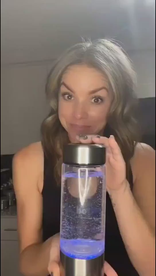  use a HydraPure™ Hydrogen Water Bottle